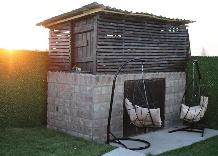 別荘 Piece Of Heaven Šabac